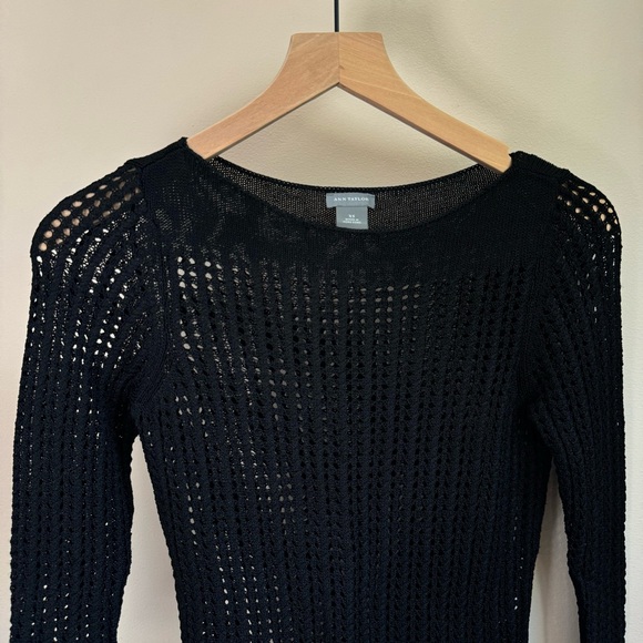 Ann Taylor Y2K Style Black Crochet 3/4 Sleeve Top - Picture 2 of 4